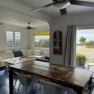Holiday home Marazul Dive Resort. 3 Bedroom Seafront House. Dive, Snorkel, Enjoy Amazing Sunsets, Westpunt